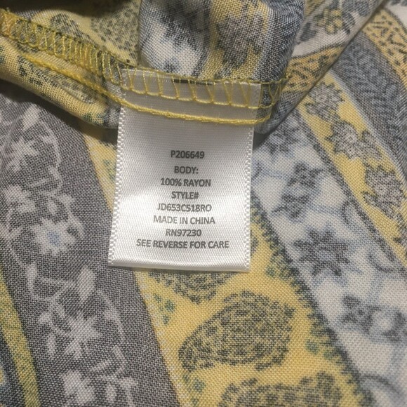 NWT Almost Famous halter top Womens Small yellow floral paisley tie fluttery - Picture 6 of 8